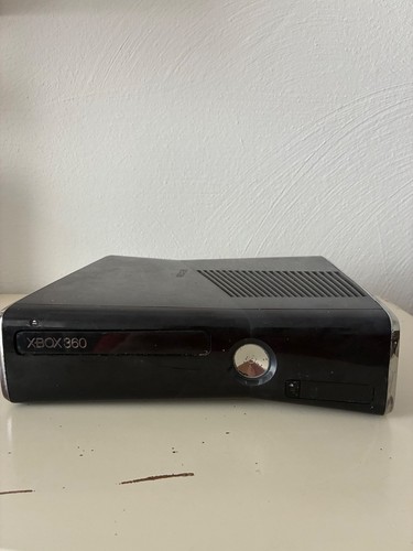 Xbox 360 slim 250gb console - slim,