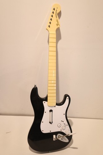 Rock band harmonix - band, fender